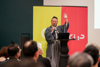 安藤 崇敬氏　登壇